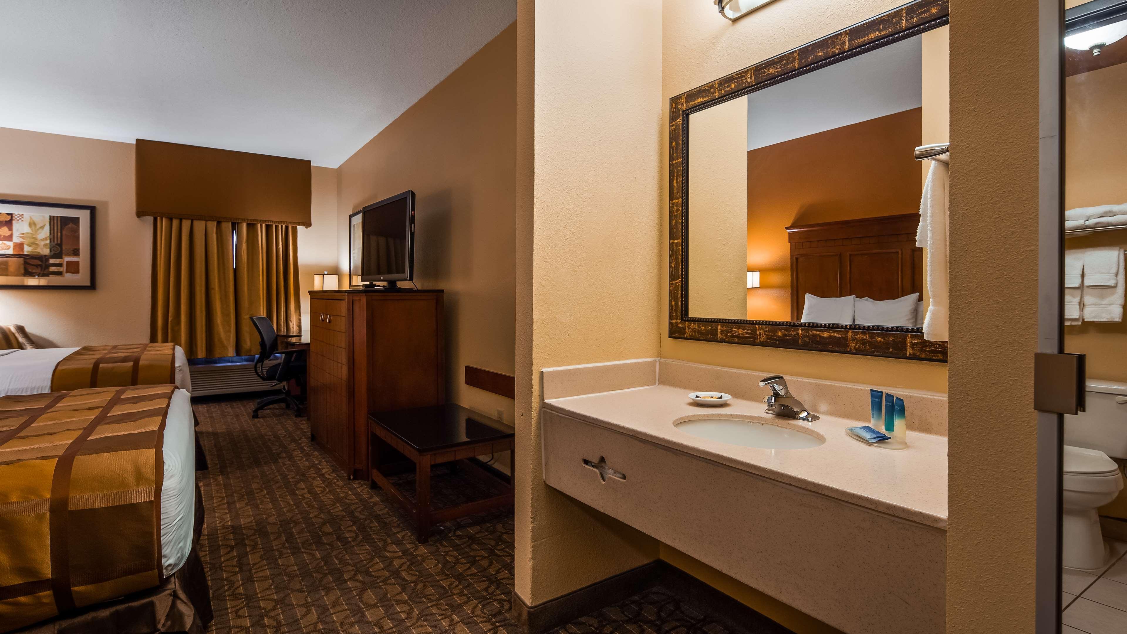 Best Western Plus Midwest Inn & Suites Salina Luaran gambar