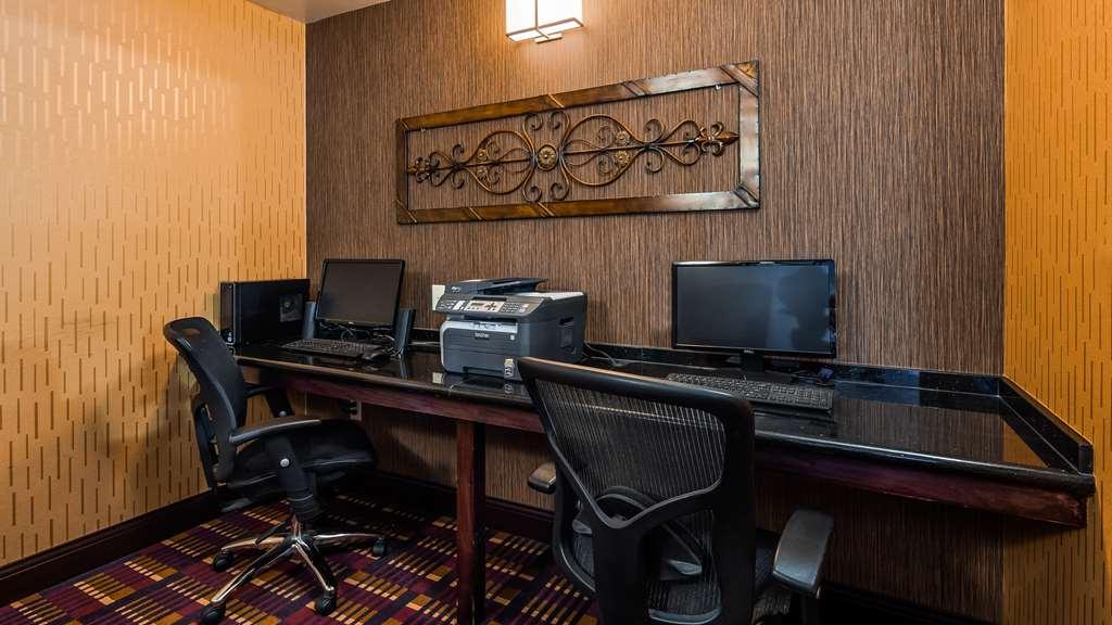Best Western Plus Midwest Inn & Suites Salina Kemudahan gambar