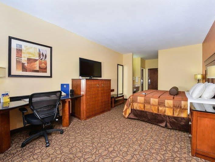 Best Western Plus Midwest Inn & Suites Salina Luaran gambar
